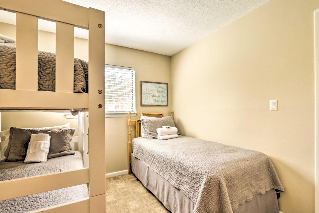 Hilton Head Condo - Walk To Folly Field Beach! Хилтон-Хед-Айленд Экстерьер фото